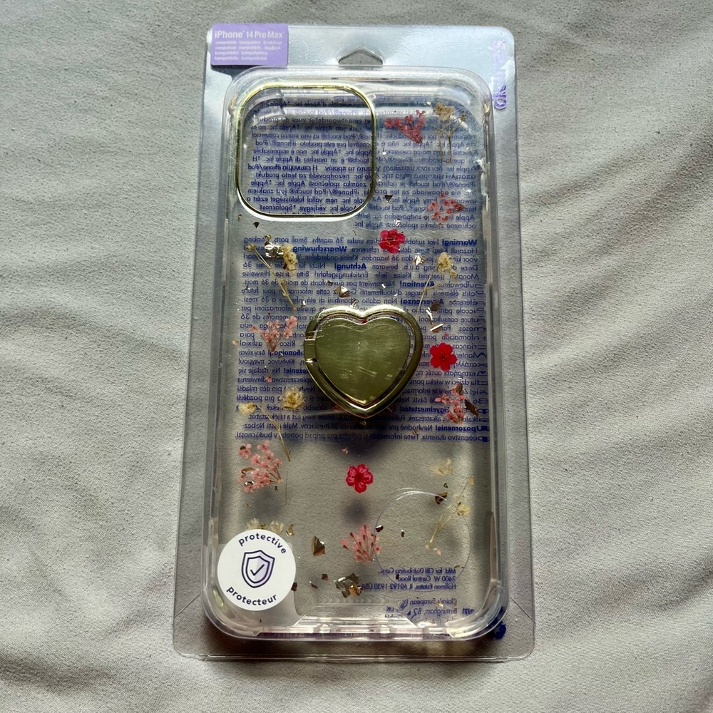 Claire’s iPhone 14 ProMax phone case